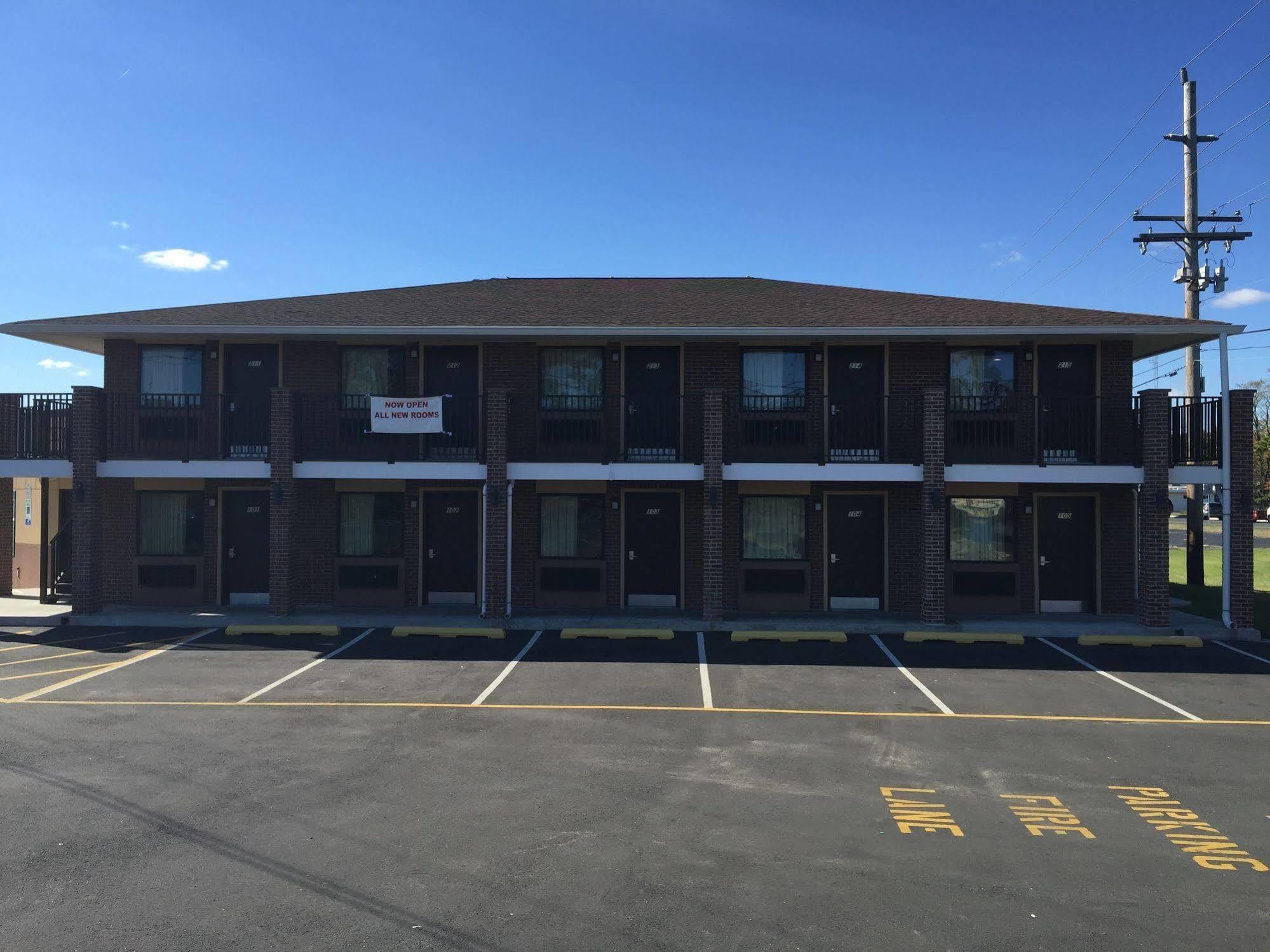 Brick Motor Inn Екстериор снимка