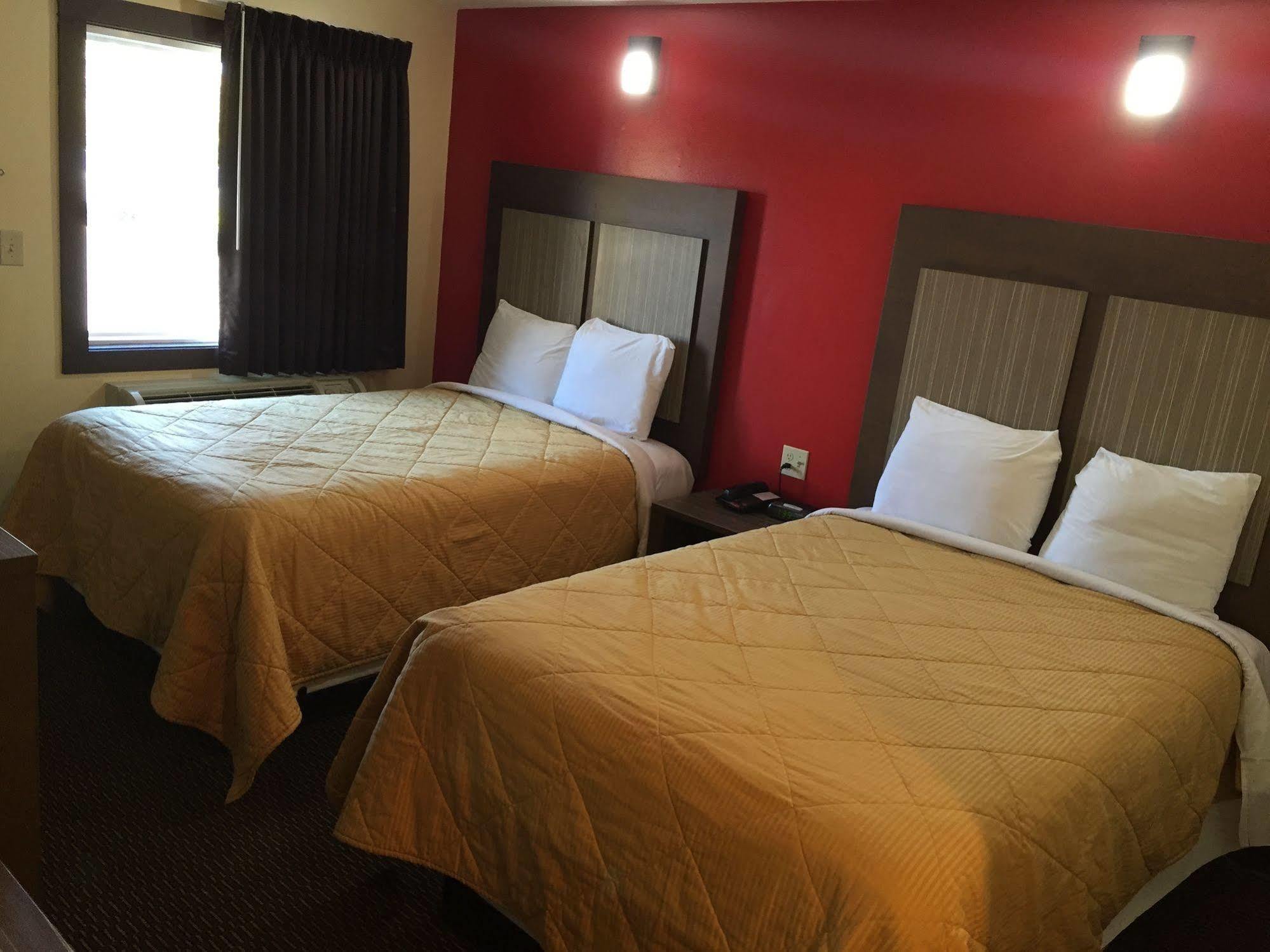 Brick Motor Inn Екстериор снимка