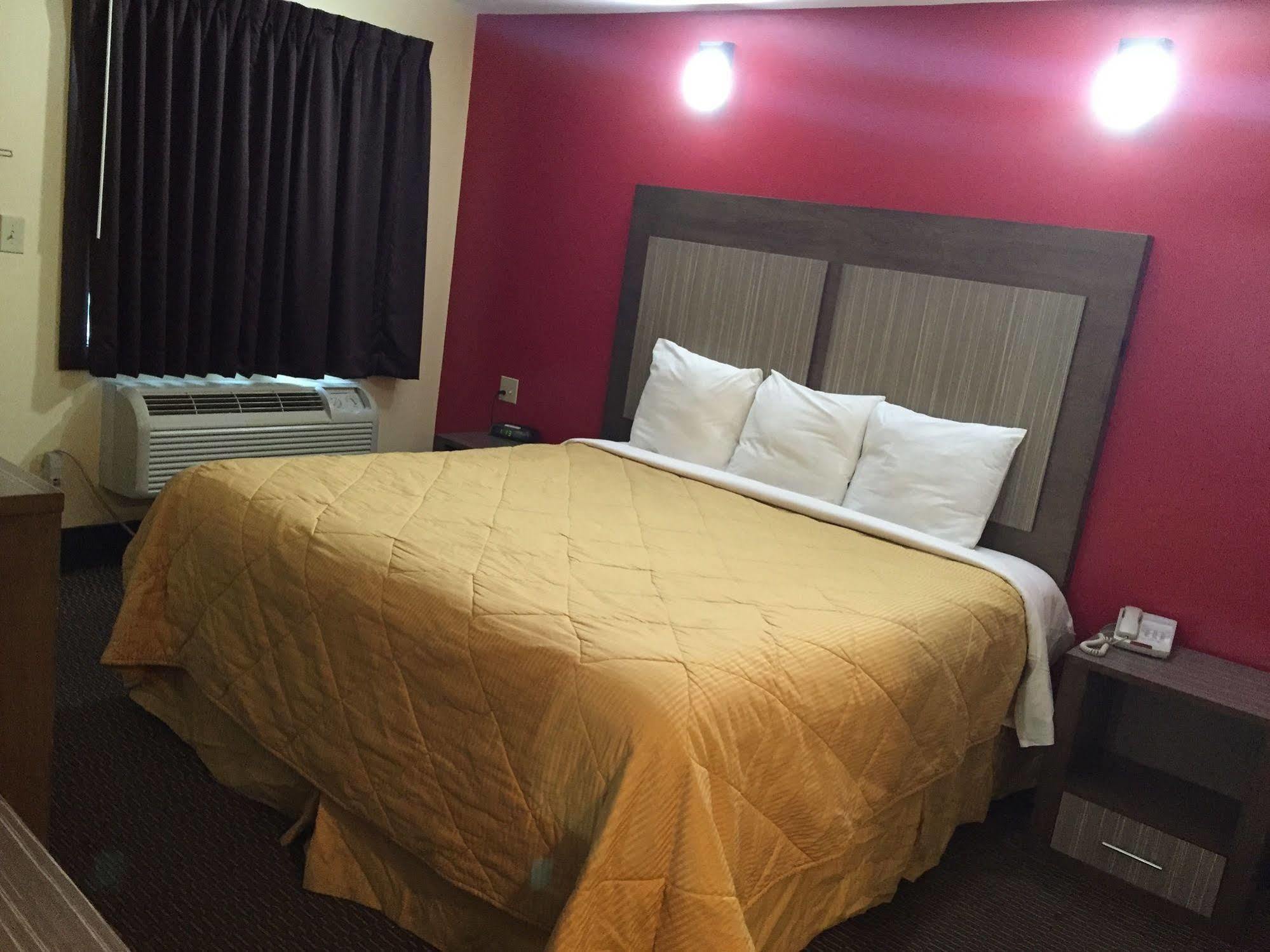 Brick Motor Inn Екстериор снимка